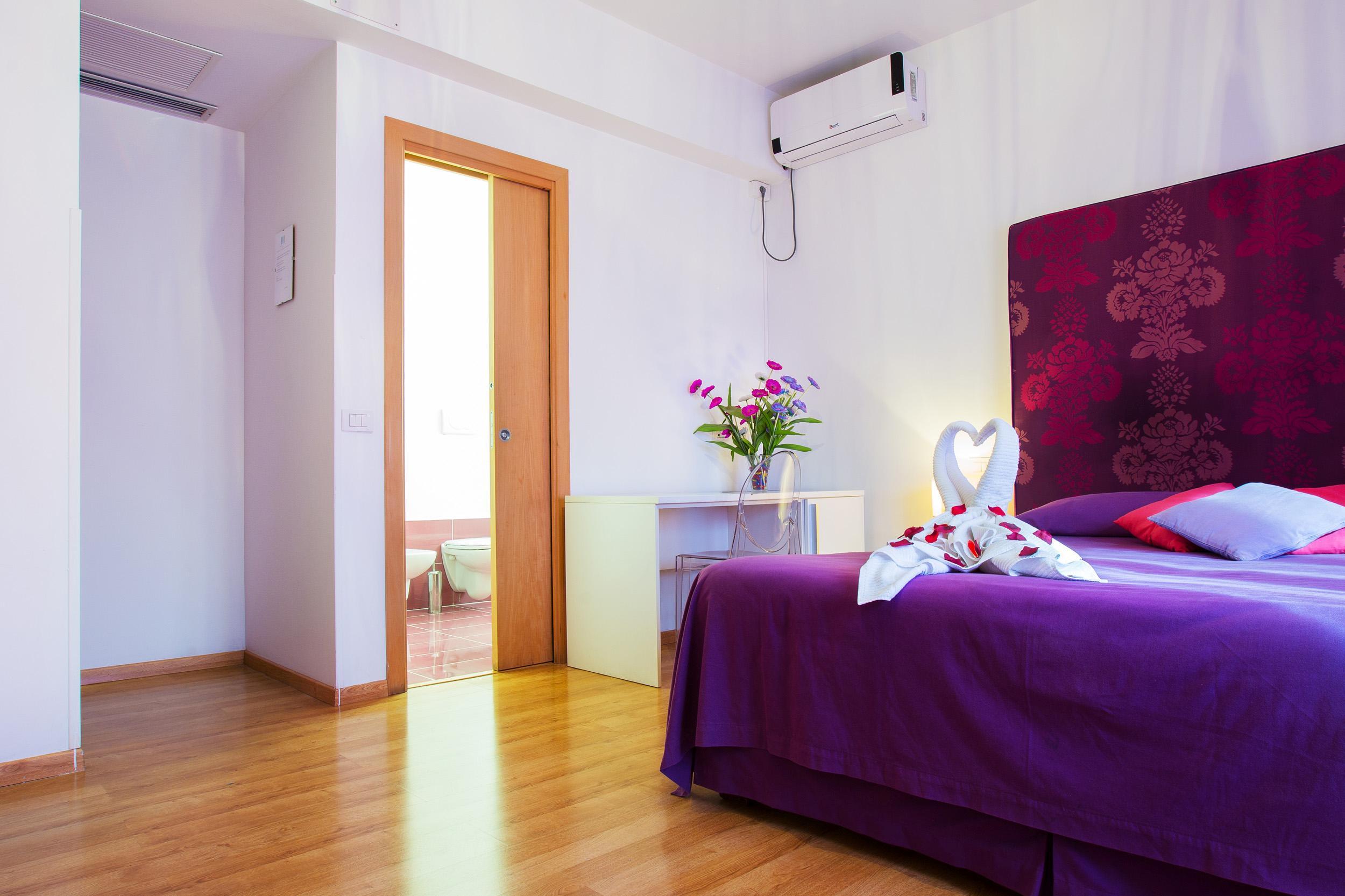 Guest House Emily Suites Сорренто Экстерьер фото