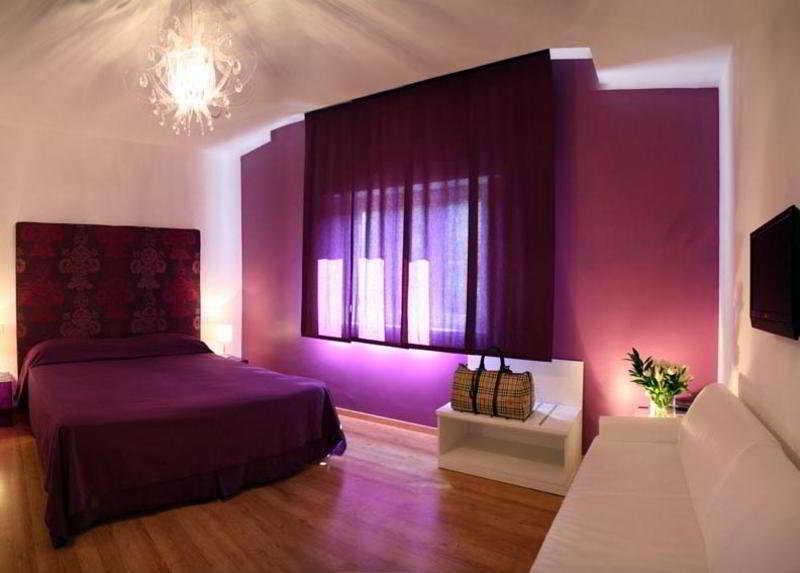 Guest House Emily Suites Сорренто Экстерьер фото
